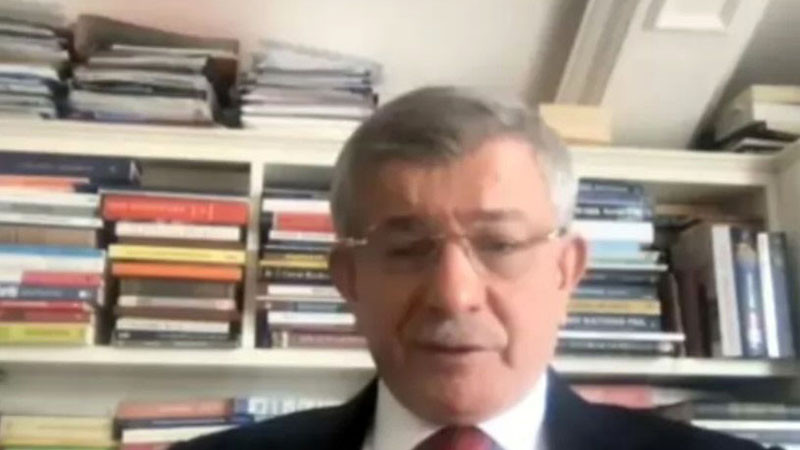 Ахмет Давутоглу: Светът навлиза в най-опасния период след Втората световна война