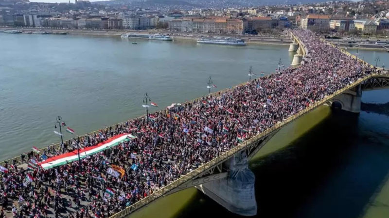 Орбан: Митингът на моите поддръжници е най-големият по рода си