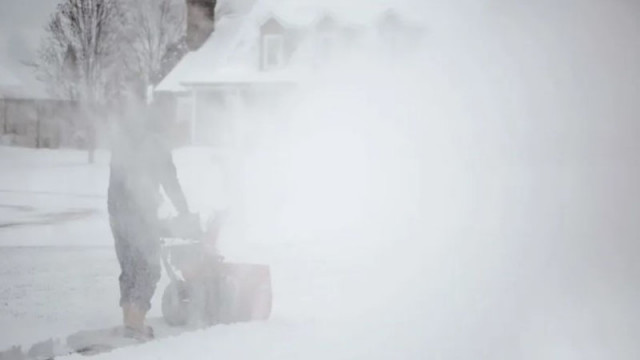 Екстремно време в САЩ - силни ветрове, снежни бури и жеги