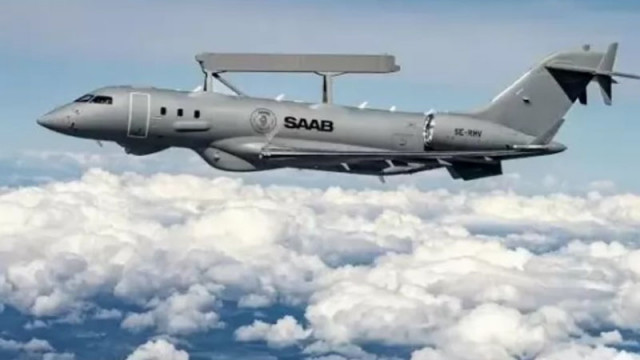 Ирански удар унищожи най-ценния военен самолет на ОАЕ - Saab GlobalEye