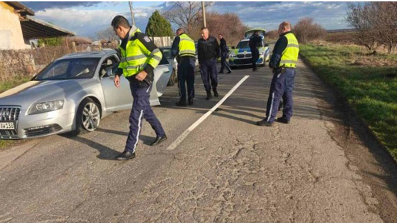 Полицейска акция срещу купуването на гласове във Варненско, има задържани