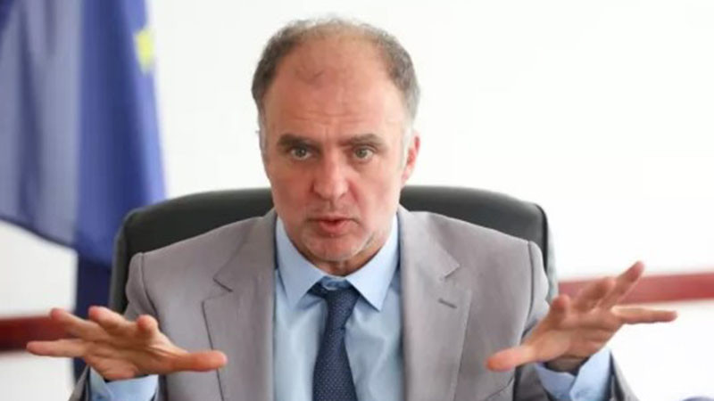 Министърът на културата: Пари има, но не стигат, защото се разпределят по абсурден начин