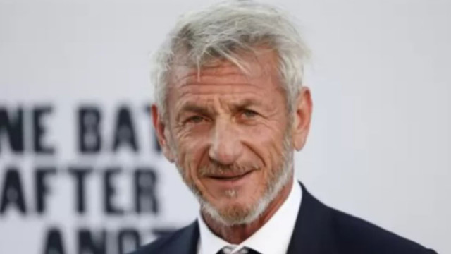 Колко трогателно: Украйна награди с ''железен Оскар“ приятеля си Шон Пен