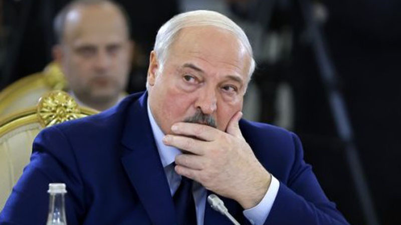 В Минск: Лукашенко преговаря с пратеник на Доналд Тръмп