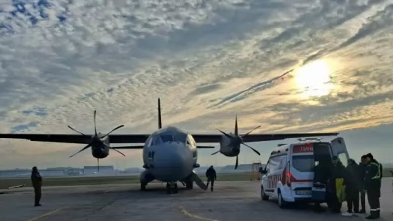 Българските военнослужещи от небойната мисия на НАТО в Ирак се завърнаха у нас