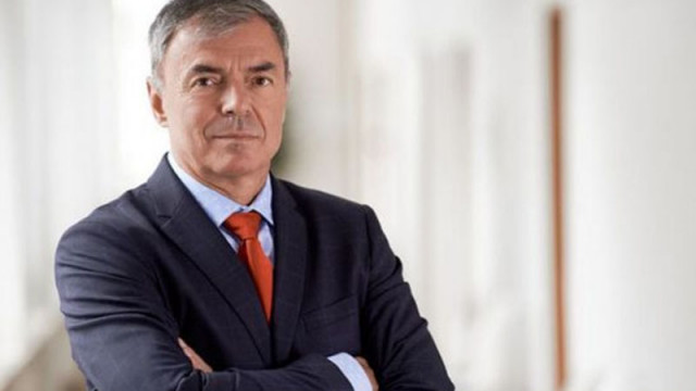 Министър Сергей Игнатов: Понеделникът след вота – присъствен, но неучебен ден