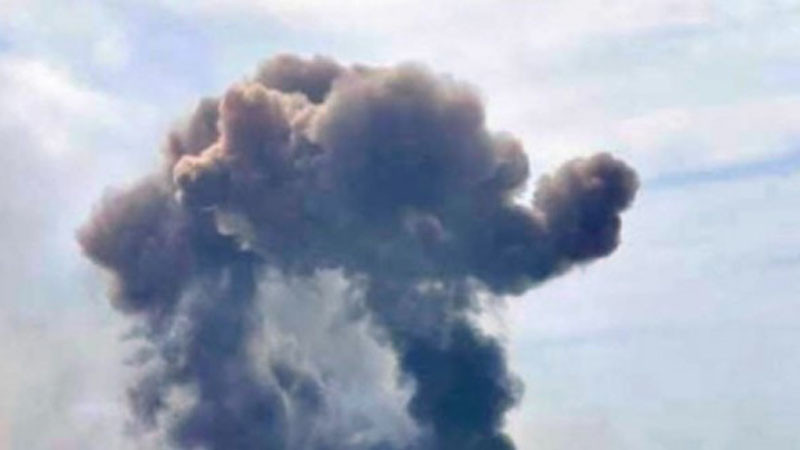 Голяма експлозия в петролна рафинерия в САЩ