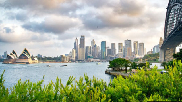 EC и Aвcтpaлия ce дoгoвopиxa пo cпopaзyмeниeтo зa cвoбoднa тъpгoвия