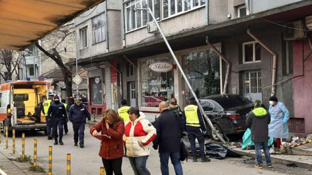 Протест във Варна заради липса на мерки след фаталната катастрофа на ул. "Дрин"