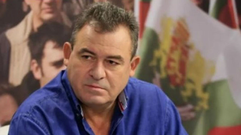 Богомил Бонев: Служебното кабинетче поканило баш измамника Христо Грозев да бори дезинформацията