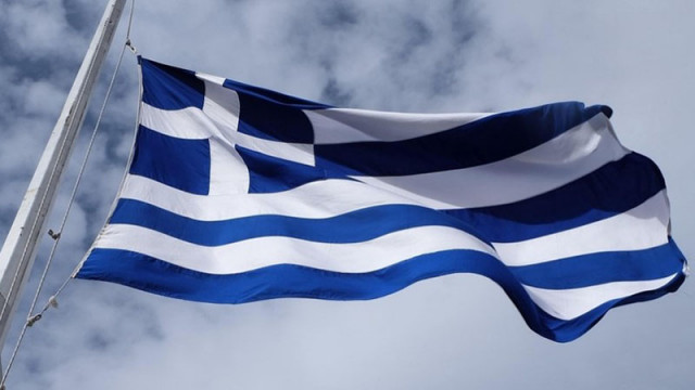 Минималната работна заплата в Гърция става 920 евро от 1 април