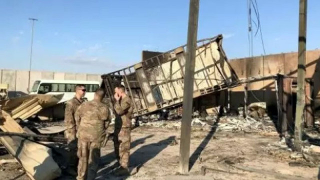 Дронове камикадзе удариха радар и "Блек Хоук" в най-голямата американска база в Ирак