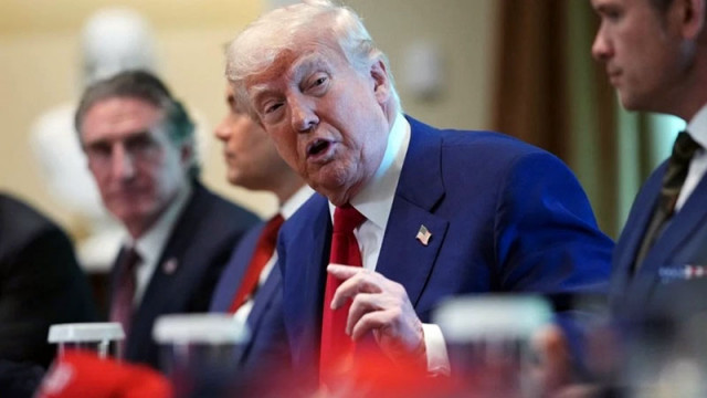 Разгневени републиканци напуснаха таен брифинг за Иран заради промяна във военните цели на САЩ