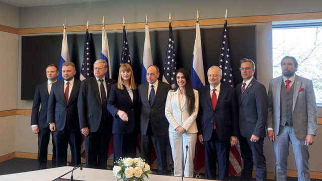 Руска делегация е на визита в САЩ за първи път от началото на войната в Украйна (видео)