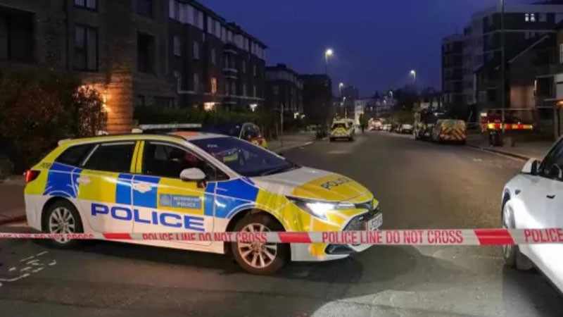 Инцидент във Великобритания: Кола се вряза в пешеходци в град Дарби