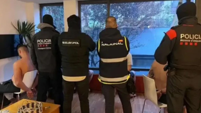 Разбиха международната мрежа „Оръжия срещу канабис“ при акция в Испания, България и Гърция