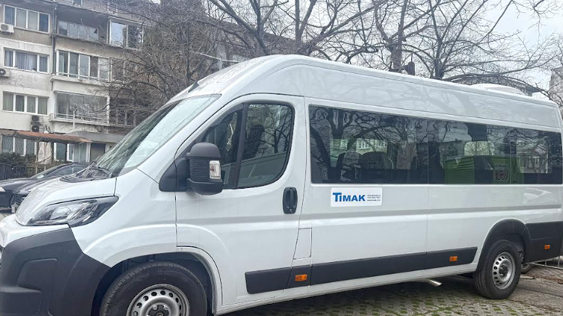 Община Варна разширява социалния транспорт с нов специализиран автомобил за хора с увреждания