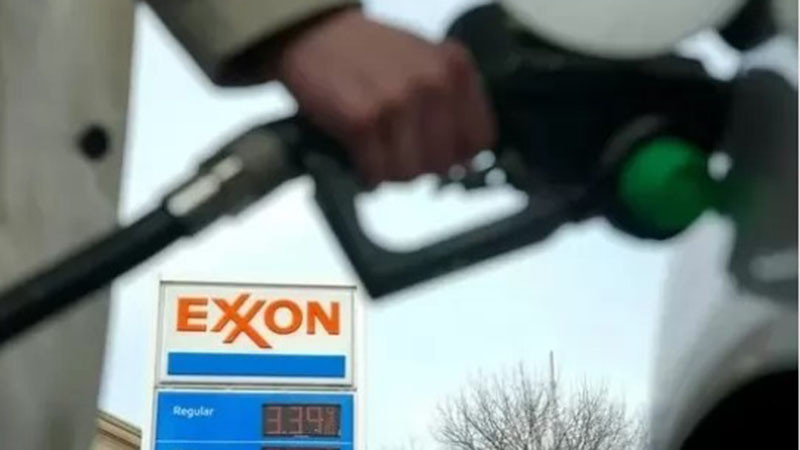 Цените на бензина в САЩ достигнаха 4 долара за галон за първи път от 2022 г насам