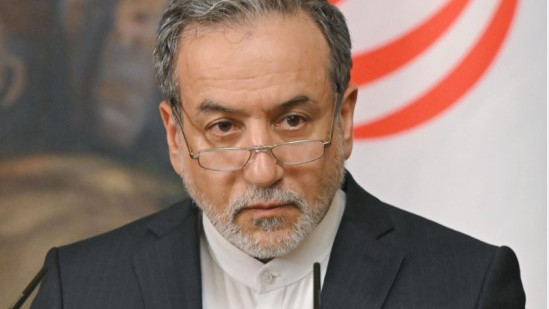 Иран предупреди "агресорите" да не предприемат провокативни действия за отваряне на Ормузкия проток