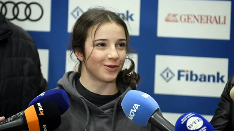 Малена Замфирова си е в България и се възстановява