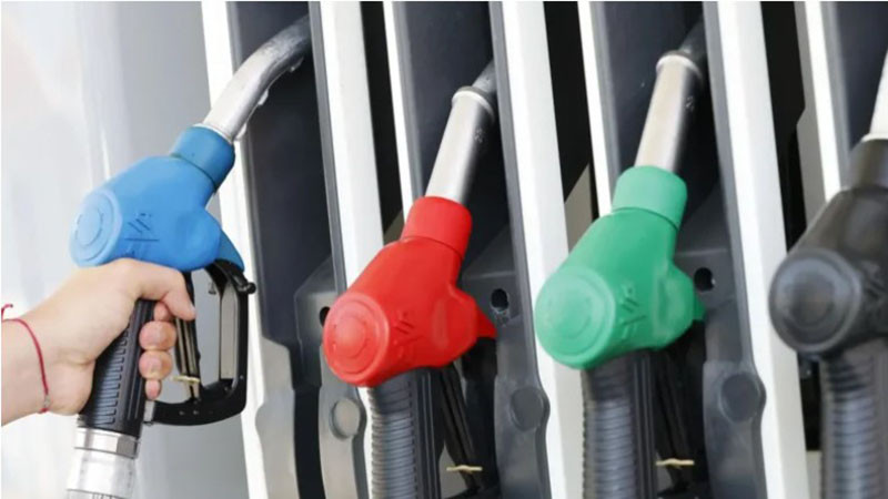 Гърция отпуска по 50 евро на домакинство за гориво