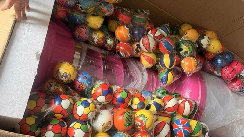 В Бургас задържаха над 33 хиляди контрабандни играчки и артикули за деца