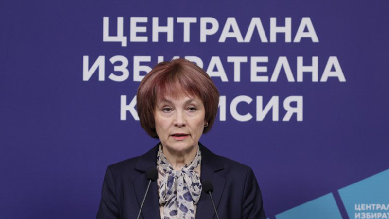 ЦИК: 15 евро бонус за членовете на СИК, предали протоколите без грешка