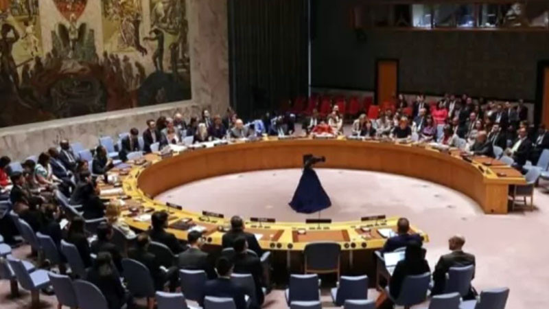 Русия и Китай блокираха в ООН резолюция за отваряне на Ормузкия проток