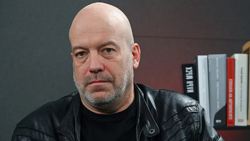 Иво Сиромахов осмя инфлуенсърите в нова публикация