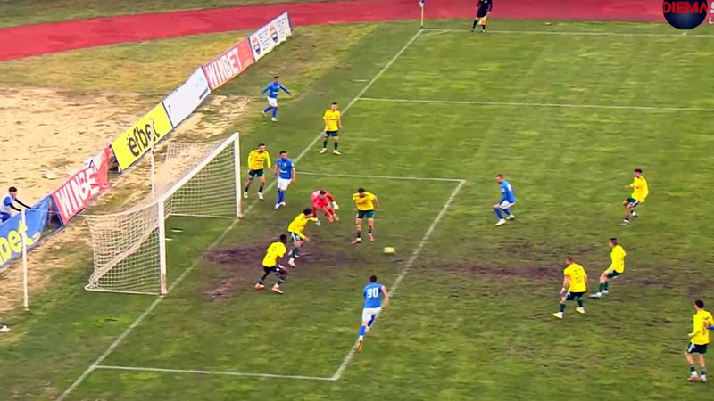 Спартак Варна ликува в сблъсъка за оцеляване, внукът на треньора вкара