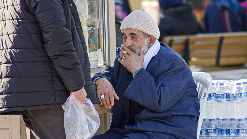 Турция готви пълна забрана на продажбата на цигари
