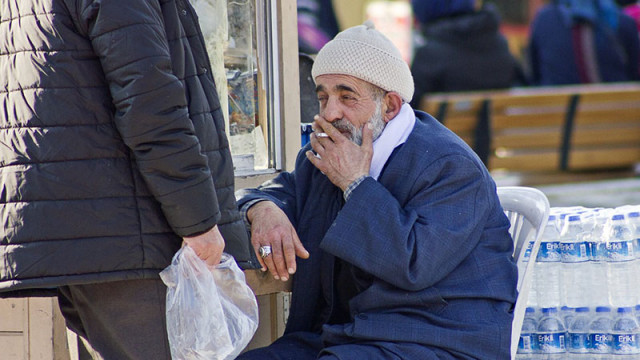 Турция готви пълна забрана на продажбата на цигари