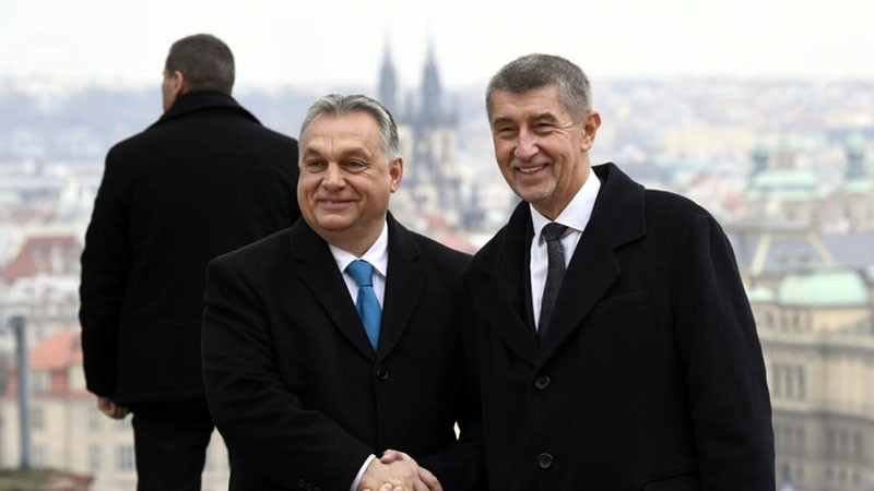 Чешкият премиер Бабиш подкрепи Орбан преди изборите