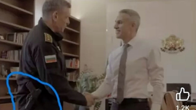 И.ф. главният секретар на МВР Кандев влезе въоръжен до зъби при премиера Гюров. Къде е НСО?