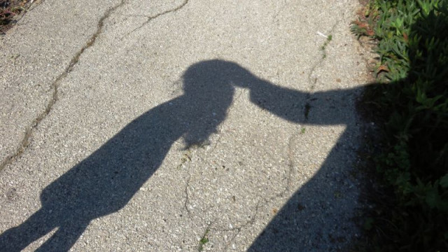 Задържаха 41-годишен мъж за блудство с малолетно момиче във Велико Търново