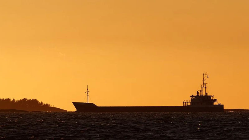 САЩ няма да удължават лиценза за руския петрол
