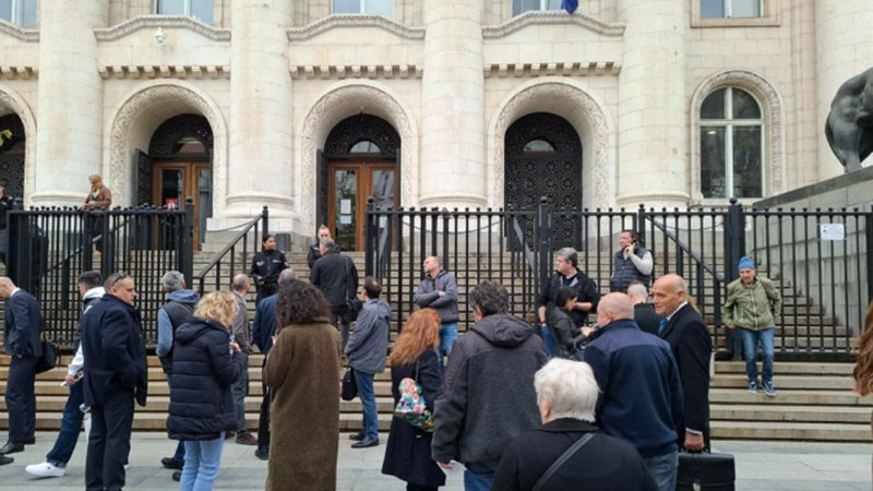 Сигнал за бомба в Съдебната палата в София