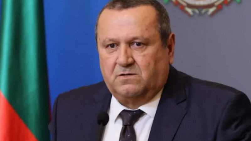 Адемов: Получихме около 30 сигнала за опити за натиск върху вота през социалната политика