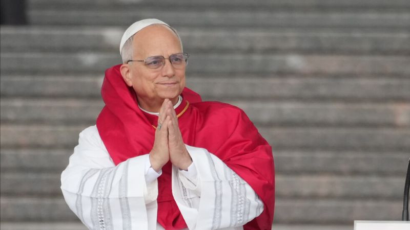 Папа Лъв излезе от сянката на дипломацията и предизвиква световните лидери