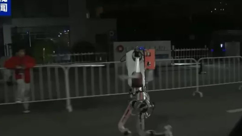 Над 70 робота завършиха 21-километров тестов пробег в Пекин (ВИДЕО)