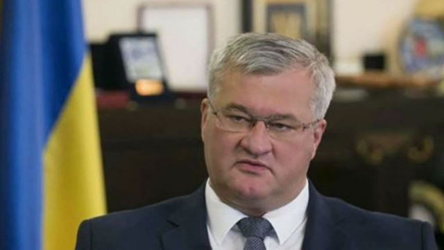 Украинският външен министър: Зеленски е готов да се срещне с Путин в Истанбул