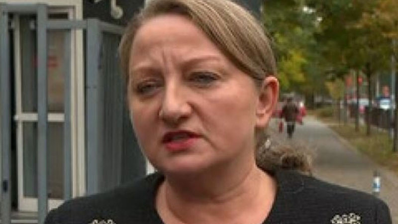 Деница Сачева: Не смятам, че човек може да изгражда идентичност на базата на реваншизма