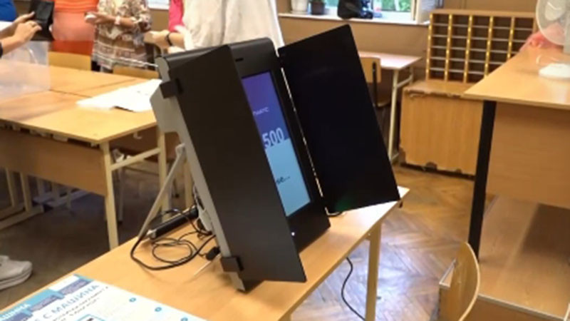 МЕУ не виждат проблем с машините: 99,5% работят безпроблемно към този момент