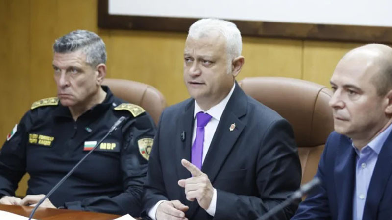 Дечев обяви, за кои партии има сигнали за нарушение на изборните права