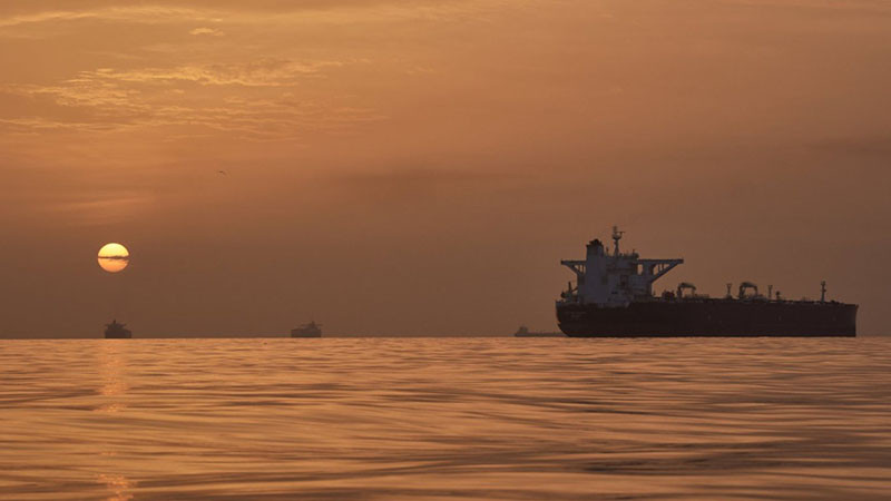 Американският флот е открил огън по ирански кораб, опитал да пробие блокадата