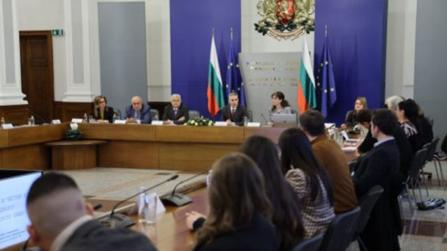 Изборният ден като цяло е бил спокоен и организиран Предсрочните