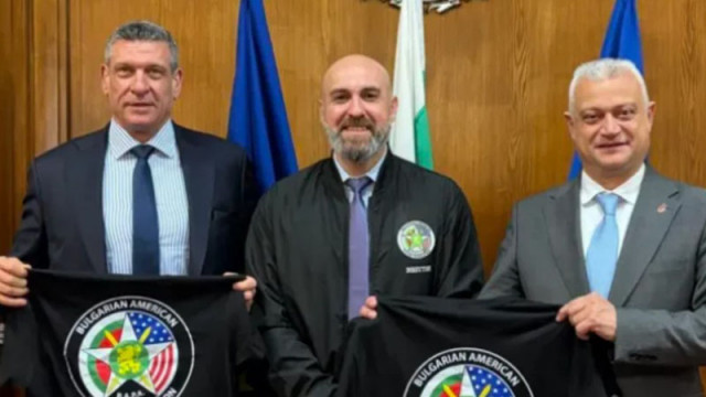 САЩ поздрави Дечев и Кандев за изборите