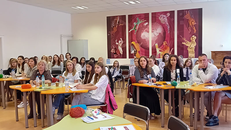 Варненското СУ „Гео Милев“ представя дигитални и арт иновации пред училища-партньори