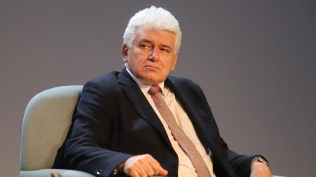 Проф. Киров: Радев държи още един кабинет в ръкава си, ПП-ДБ са политически изнудвачи