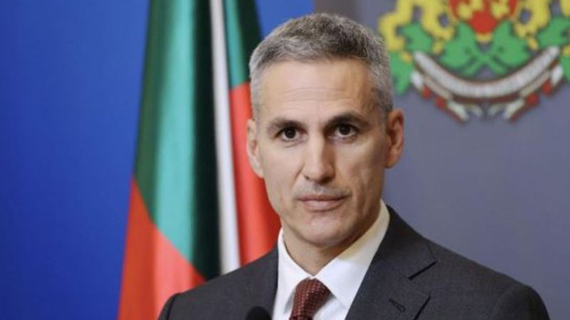 Андрей Гюров с ключови промени в правилника за Министерския съвет в последния момент